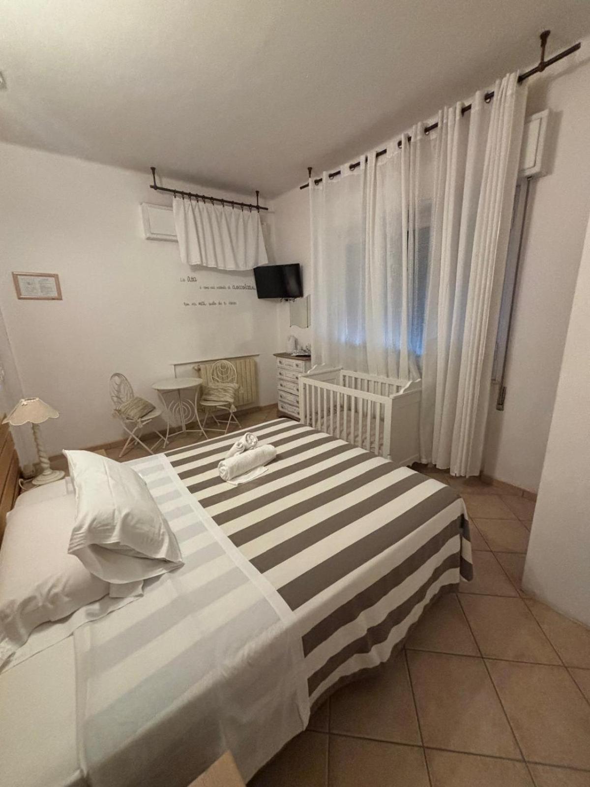 Casa Versilia Hotel مارينا دي ماسا المظهر الخارجي الصورة